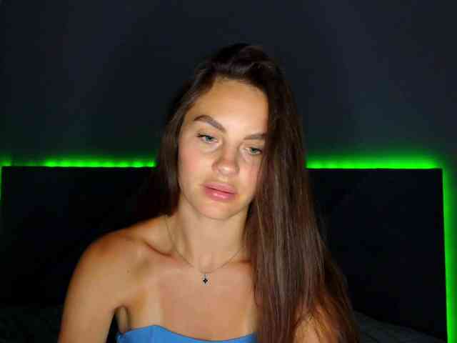 VALERIYAAA webcam