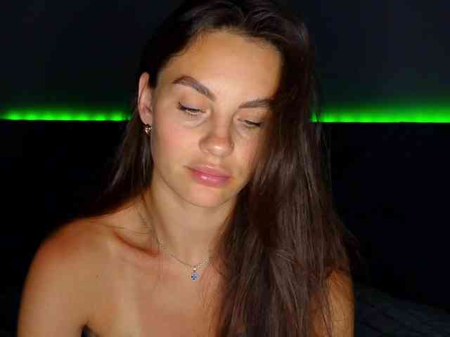 VALERIYAAA webcam