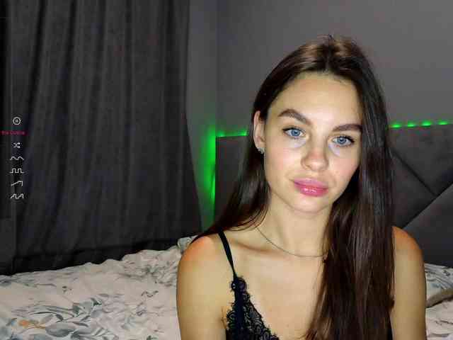 VALERIYAAA webcam