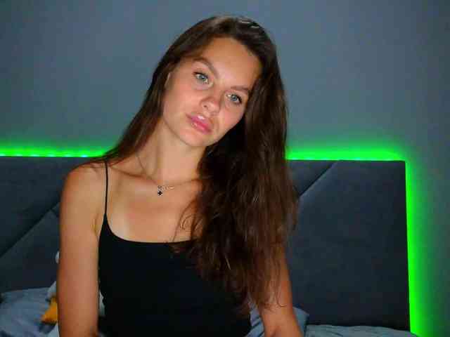 VALERIYAAA webcam