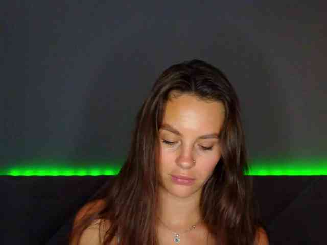 VALERIYAAA webcam