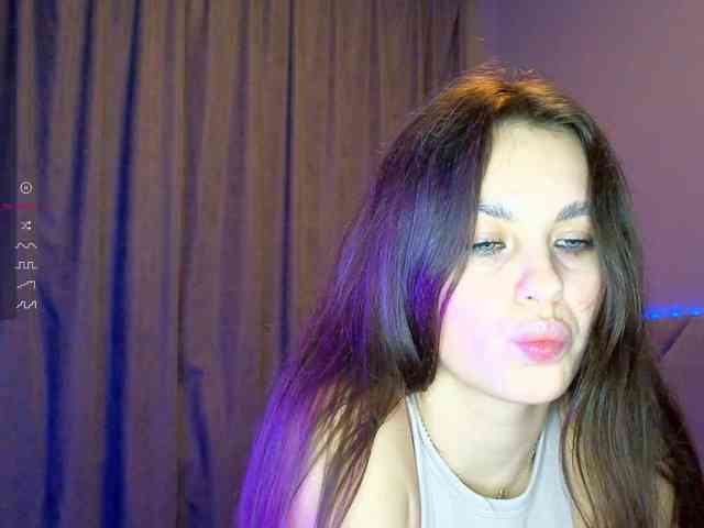 VALERIYAAA webcam