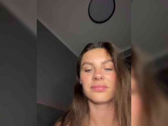 nude voyeur web cam SeLeNaa