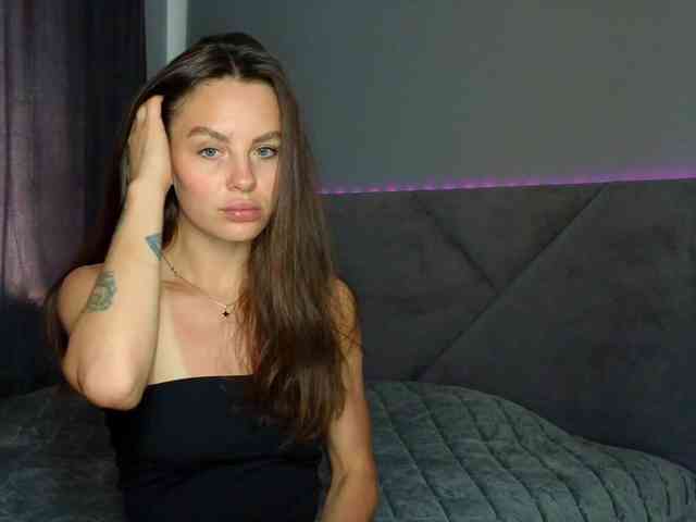 VALERIYAAA webcam