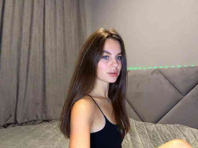 VALERIYAAA webcam