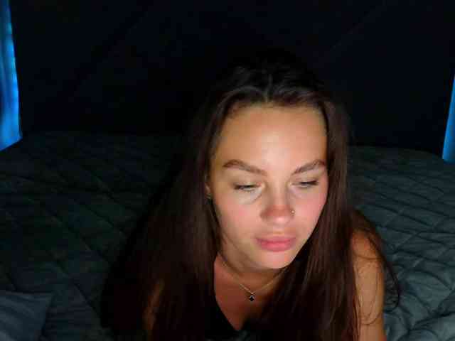 VALERIYAAA webcam