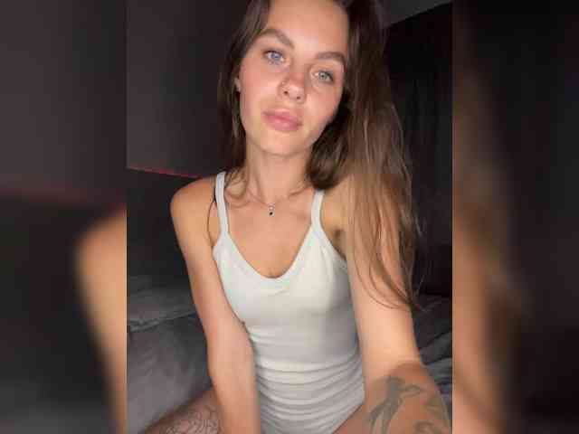 chat cam room SeLeNaa