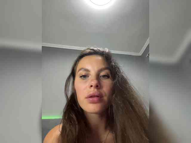 VALERIYAAA webcam