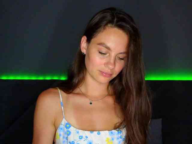 VALERIYAAA webcam