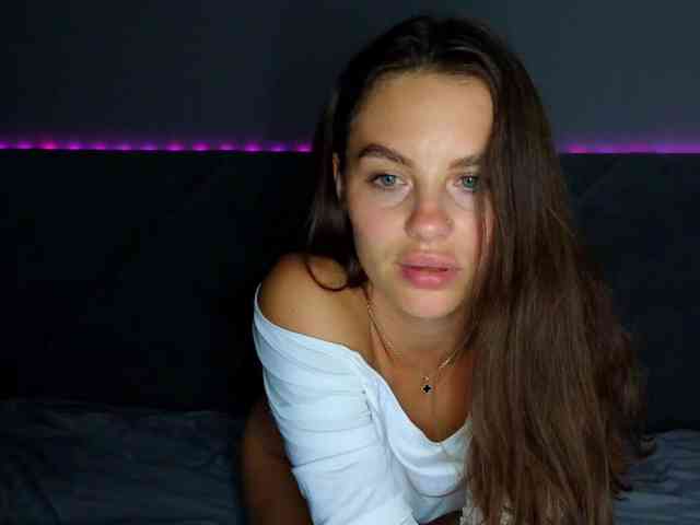 VALERIYAAA webcam