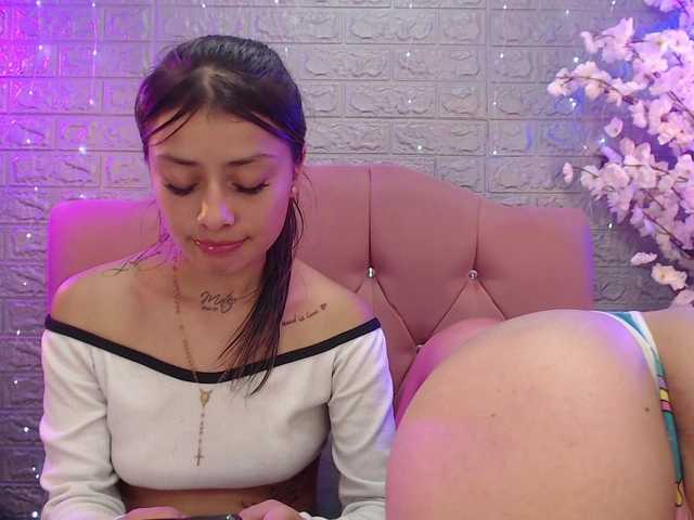 Preview of girls-lesbi-hott