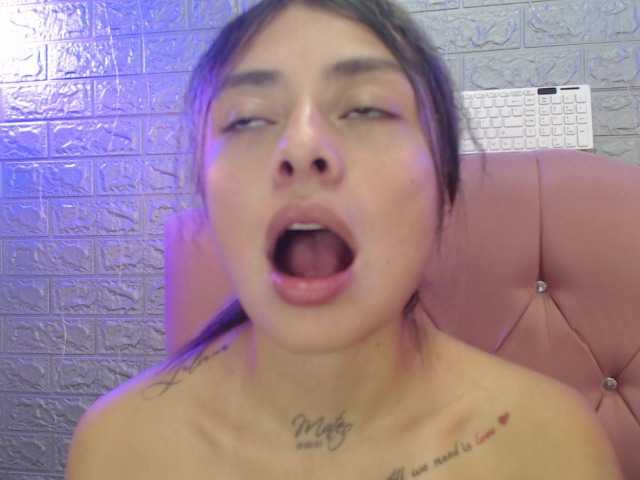 PERLA-AND-CELESTE's BongaCams show and profile