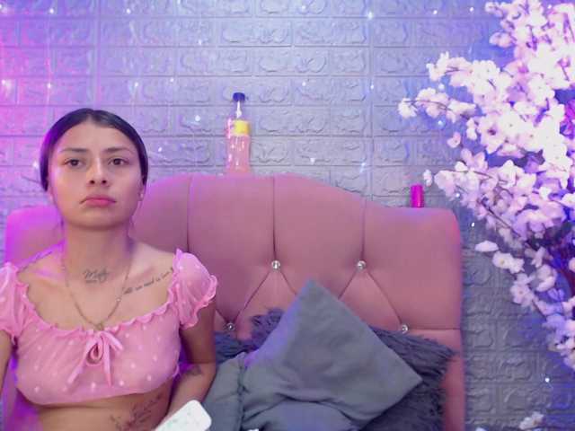 Preview of girls-lesbi-hott