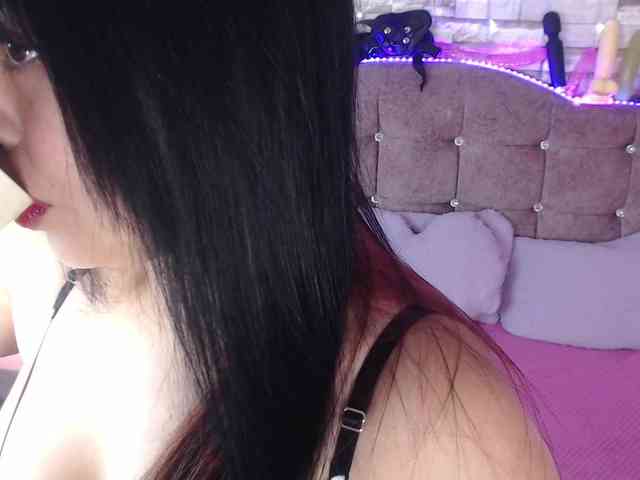 PERLA-AND-CELESTE webcam