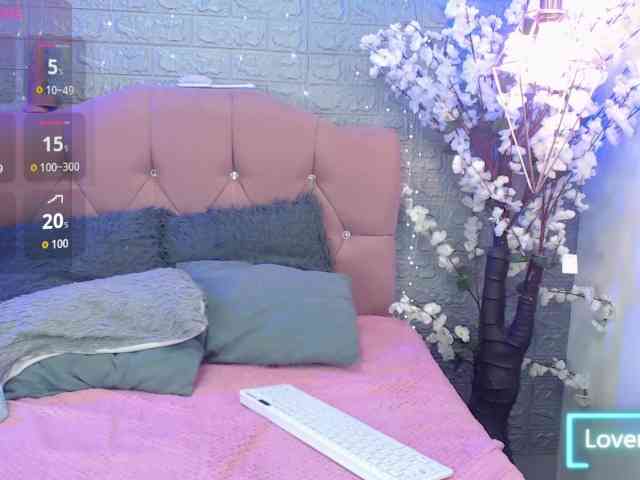 GIRLS-LESBI-HOTT webcam