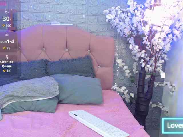 GIRLS-LESBI-HOTT webcam