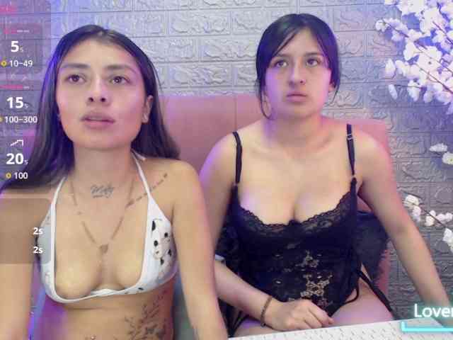 GIRLS-LESBI-HOTT webcam