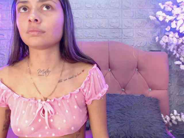 GIRLS-LESBI-HOTT (CELESTE_AND_SOFI, KARLA_AND_SOFI, PERLA-AND-CELESTE)