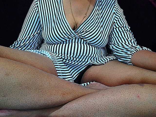 ShruthiIndian56 webcam
