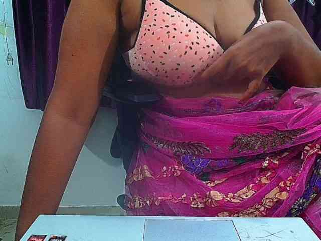 web cam porn live ShruthiIndian56