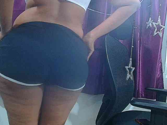 ShruthiIndian56 webcam