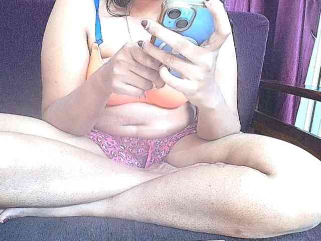 ShruthiIndian56 webcam