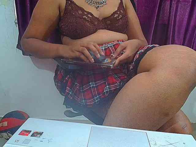 ShruthiIndian56 webcam