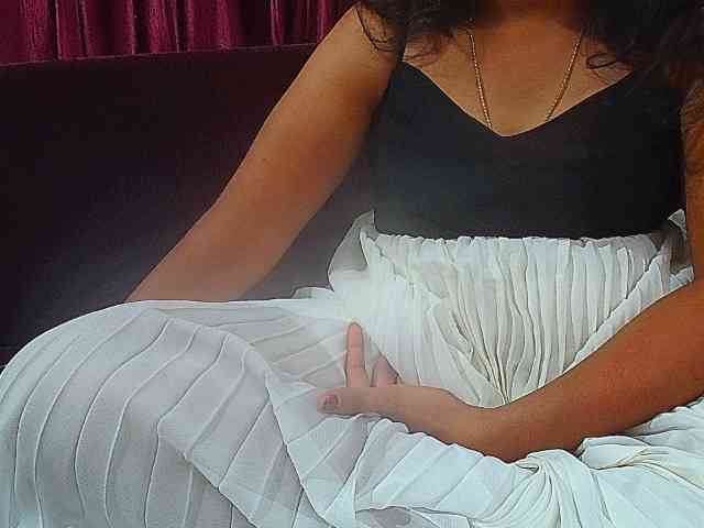 ShruthiIndian56 webcam