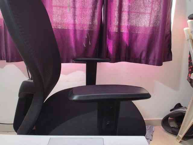 ShruthiIndian56 webcam