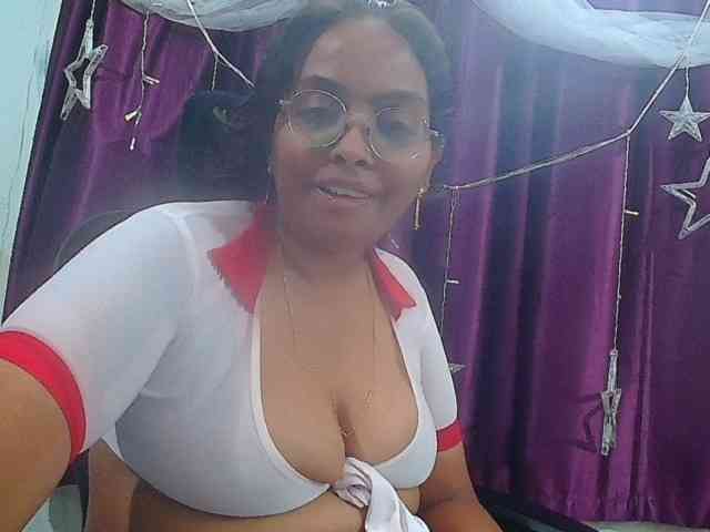 ShruthiIndian56 webcam