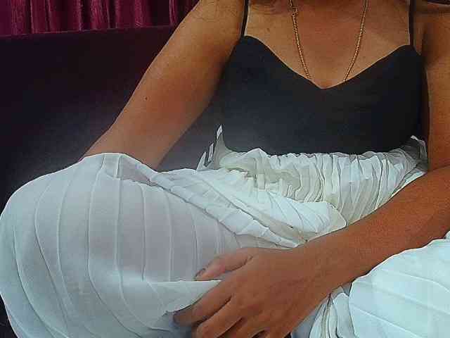 ShruthiIndian56 webcam