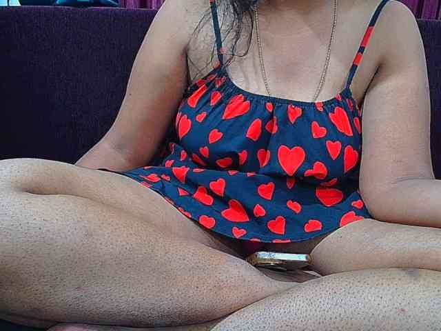ShruthiIndian56 webcam