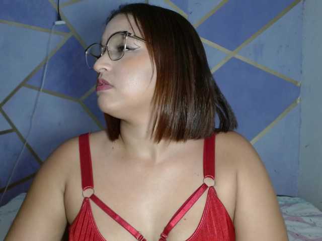 PaolaStone's BongaCams show and profile