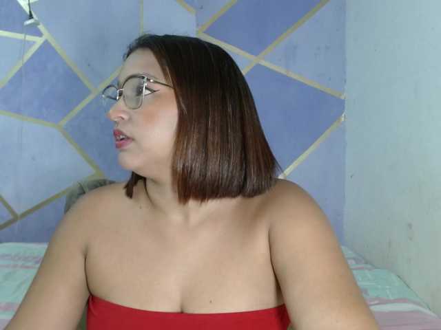 PaolaStone's BongaCams show and profile