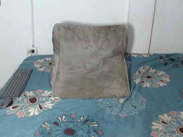 PaolaStone webcam