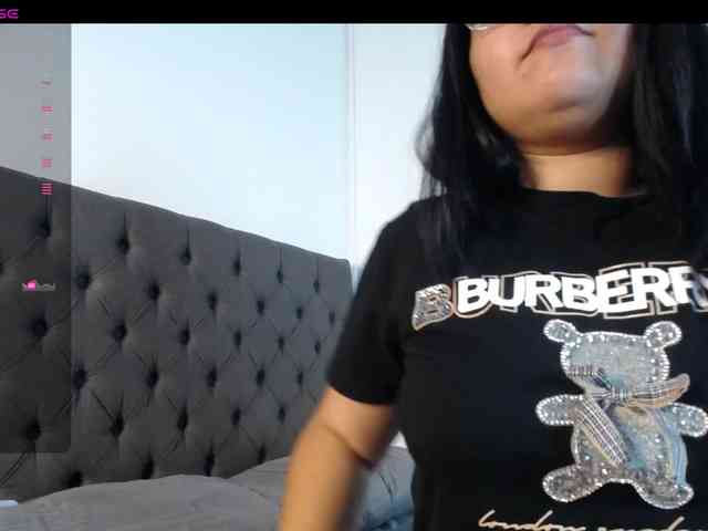 AimiCastanon webcam