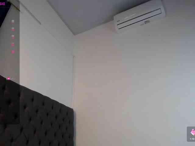 AimiCastanon webcam