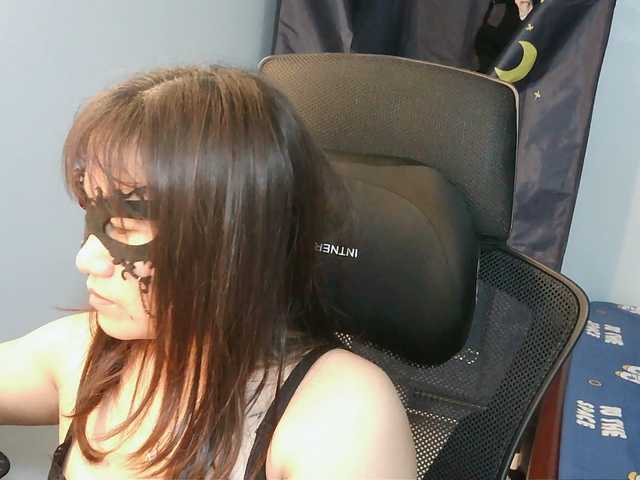 girl30slutty's BongaCams show and profile