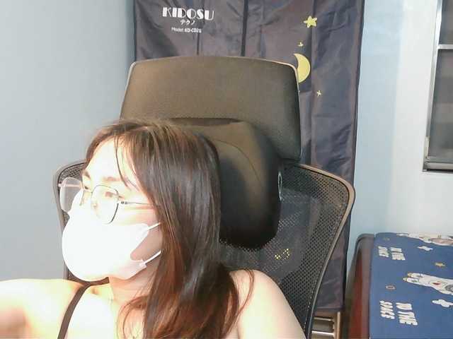 girl30slutty's BongaCams show and profile