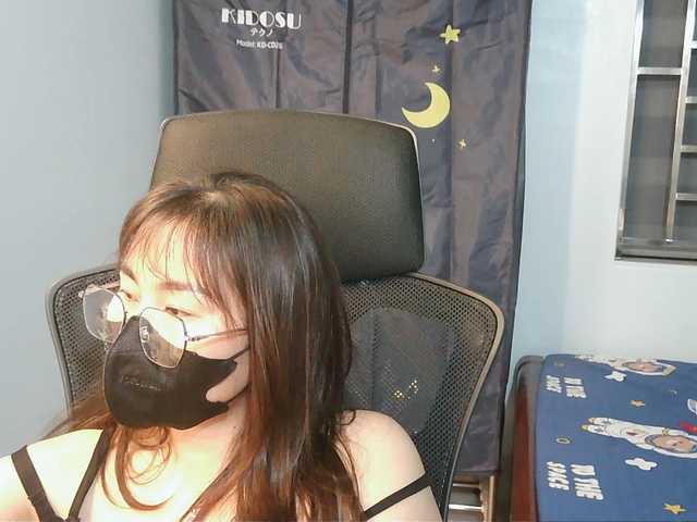 girl30slutty's BongaCams show and profile