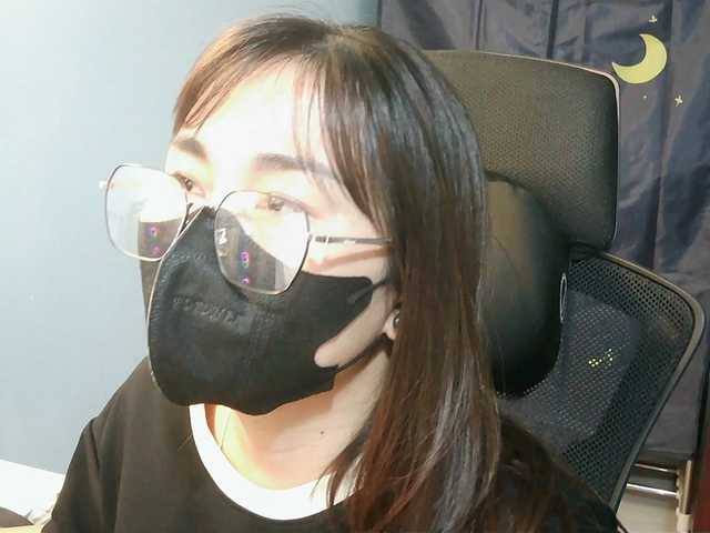 girl30slutty's BongaCams show and profile