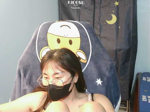 girl30slutty's BongaCams show and profile