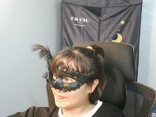 girl30slutty's BongaCams show and profile