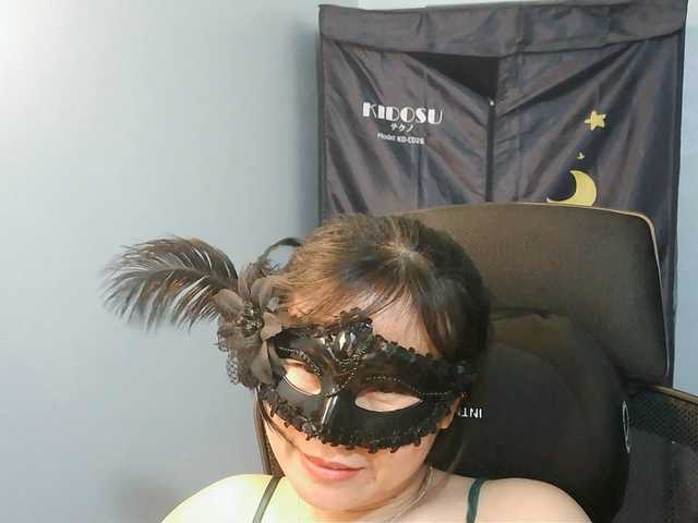 girl30slutty's BongaCams show and profile