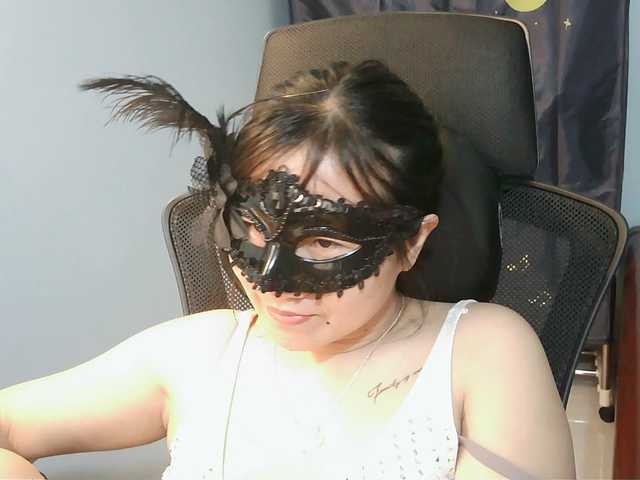 girl30slutty's BongaCams show and profile