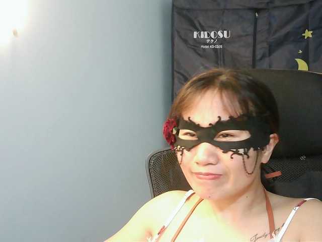 girl30slutty's BongaCams show and profile