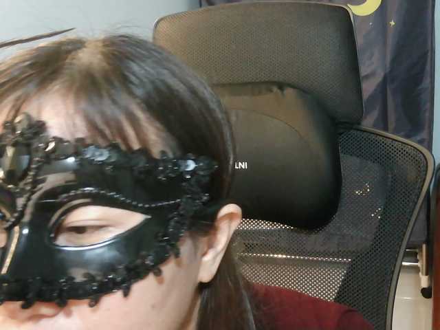 girl30slutty's BongaCams show and profile