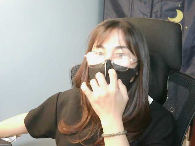 girl30slutty's BongaCams show and profile