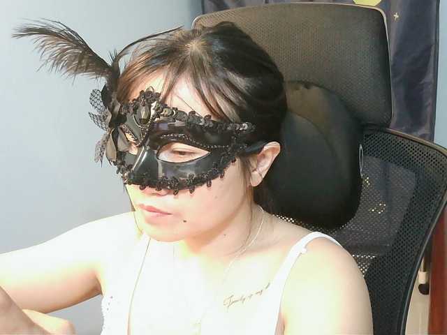 girl30slutty's BongaCams show and profile