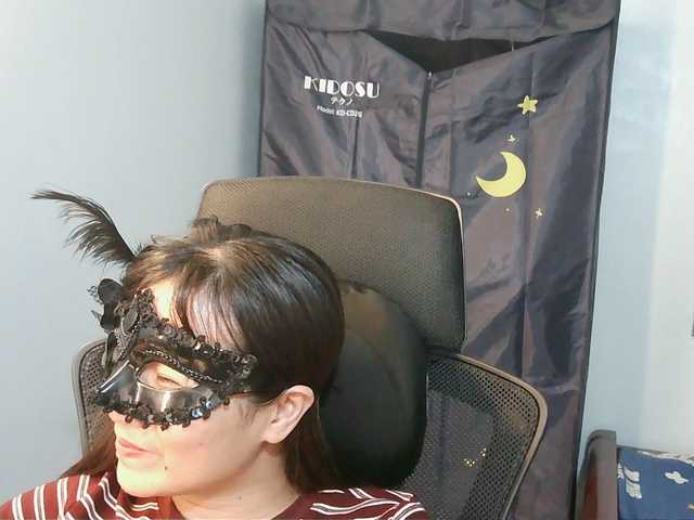 girl30slutty's BongaCams show and profile